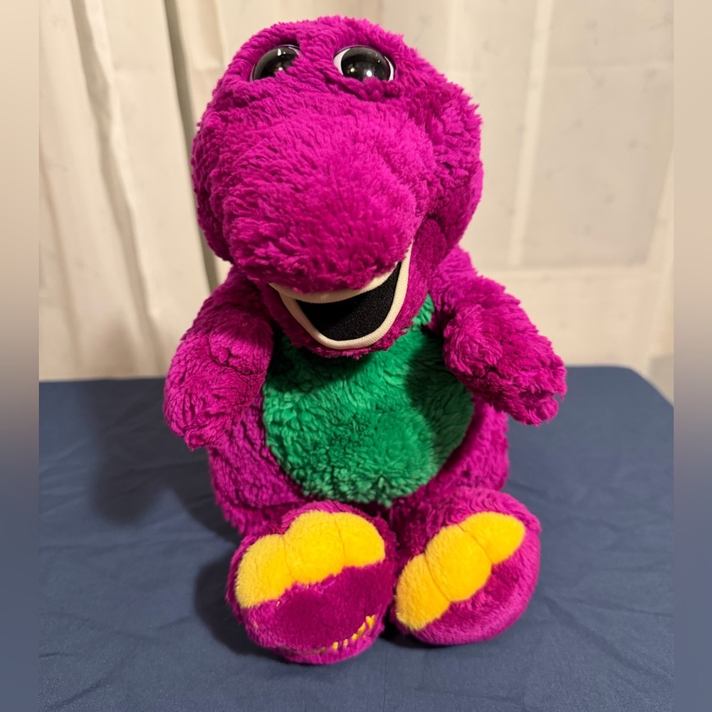 Vintage 1992 Barney Dinosaur